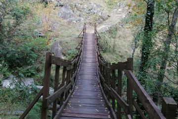 passerella basculante in legno