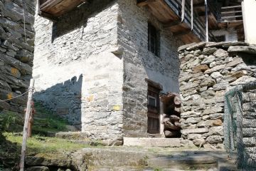 l'arrivo a Pontboset in frazione Frontière