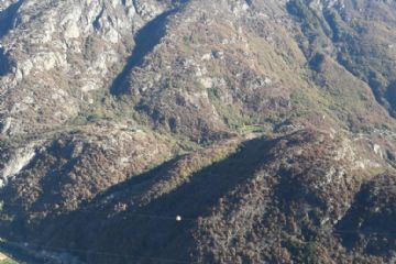 veduta panoramica da Pourcil che sovrasta il Forte di Bard